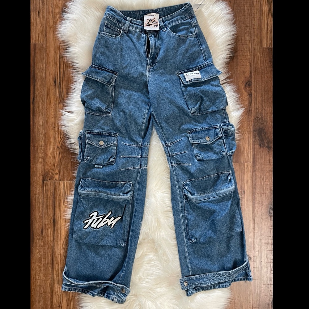 Forever 21 x FUBU, Size XS baggy cargo skater jeans, Y2K/90s Style